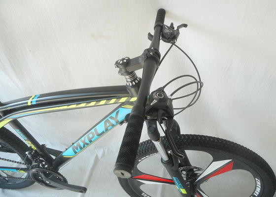 الأمتعة ومعدات الإضاءة الصلب الإطار الدراجة الجبلية متعدد السرعات قطعة واحدة عجلة Megnesium